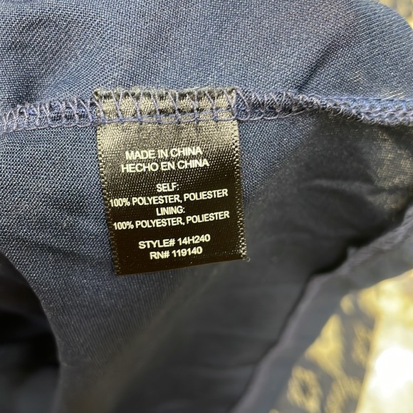 Dress - Picture 5 of 6